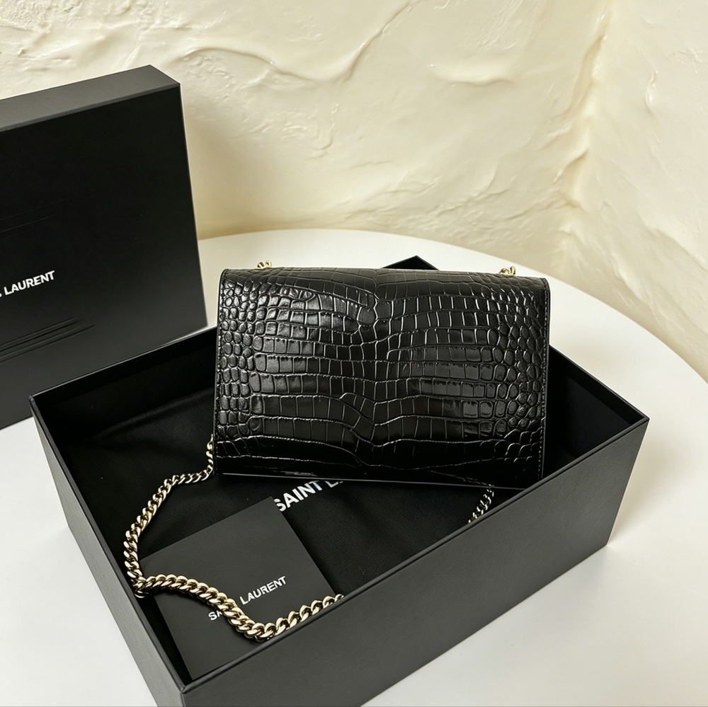 Saint Laurent Kate Medium Tassel - Picture 2 of 6